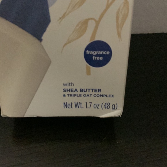 AVEENO cracked skin relief cica ointment 1.7 Oz Discontinued - Picture 2 of 3